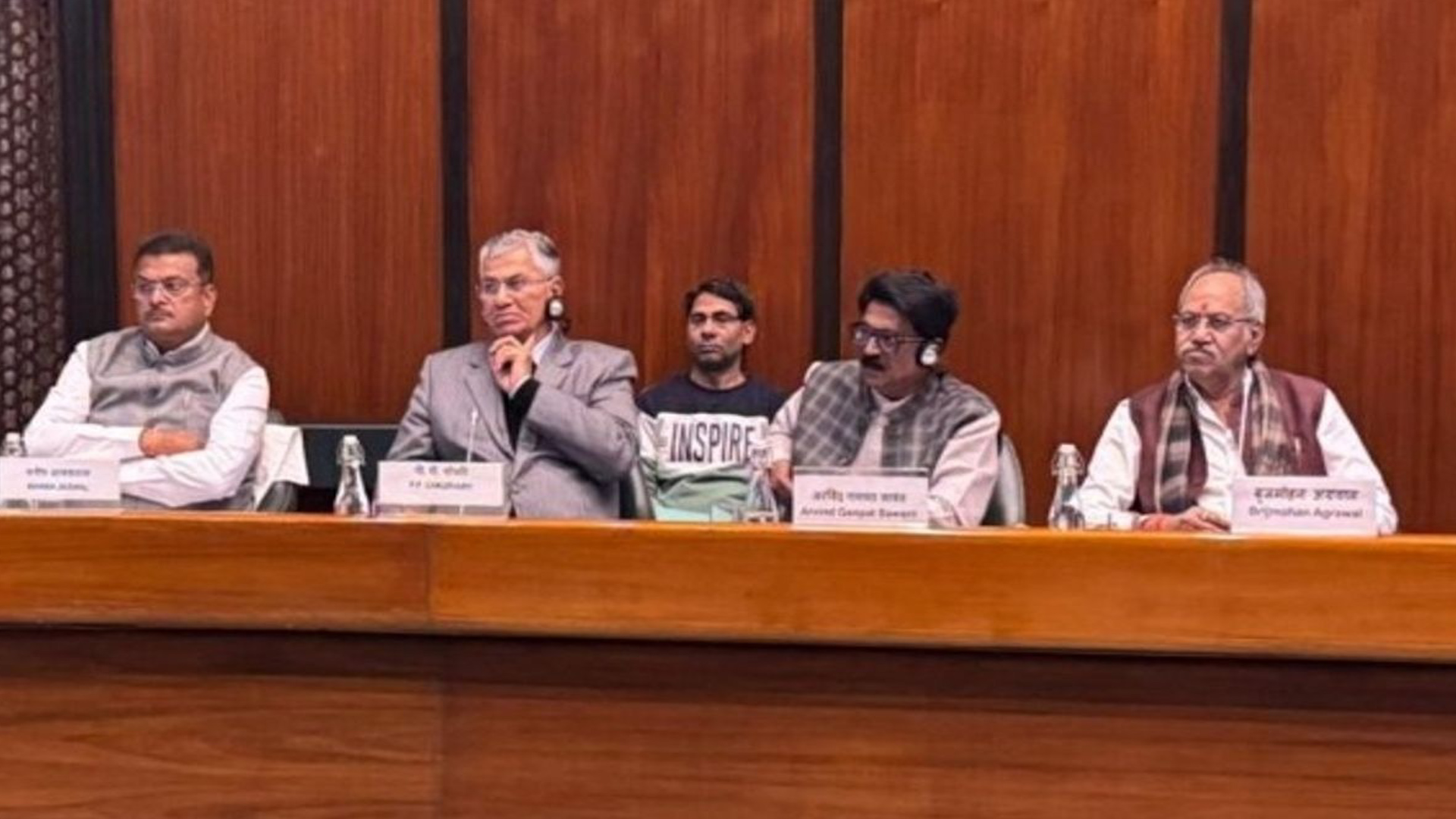 CG News : छत्तीसगढ़ की एयर कनेक्टिविटी को नई दिशा देने प्राक्कलन समिति में रखे गए बड़े प्रस्ताव