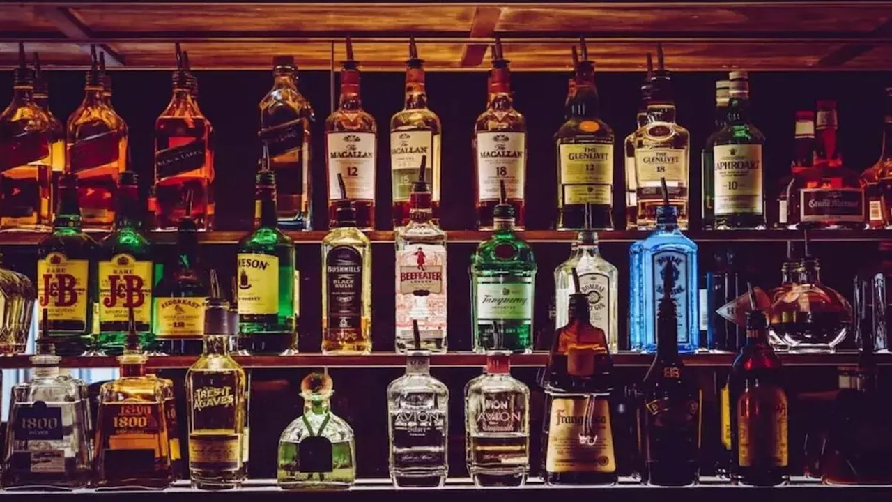 CG News : छत्तीसगढ़ में शराब खरीदना पड़ेगा भारी, नए वित्तीय वर्ष से बढ़ेगा खर्च