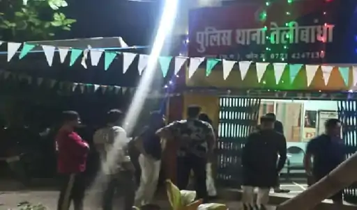 CG News : रायपुर में रोडरेज विवाद: शोएब ढेबर फरार, स्कूल संचालक को धमकी देने का मामला