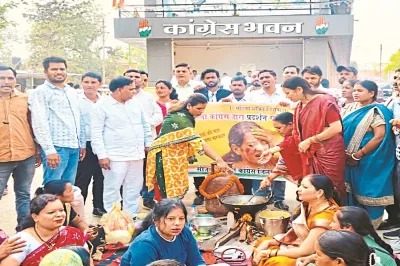 CG News: गैस सिलेंडर के दाम बढ़ने पर कांग्रेस ने रायपुर में किया विरोध प्रदर्शन