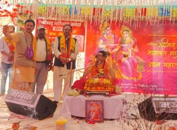 CG News: कथावाचक डॉ. रामानुरागी महाराज का आरोप, मंत्री राजेश अग्रवाल पर कथा के 15 लाख रुपये नहीं देने का दावा