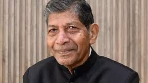 CG News: फ्लोरामैक्स ठगी मामले में राष्ट्रीय जनजाति आयोग सख्त, मुख्य सचिव को पेश होने का निर्देश