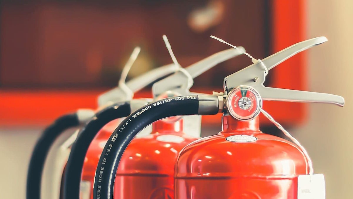 CG News: छत्तीसगढ़ में फायर NOC प्रक्रिया निजी कंपनियों के हाथों, संस्थानों पर बढ़ेगा आर्थिक बोझ