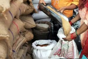 CG News: ई-केवायसी की बाध्यता बनी संकट, हजारों लोग महीनों से राशन से वंचित