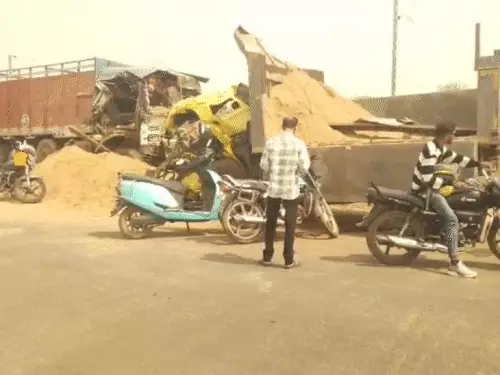 CG News: छत्तीसगढ़ के रायपुर में दर्दनाक सड़क हादसा, हाइवा और ट्रक की टक्कर में 3 की मौत