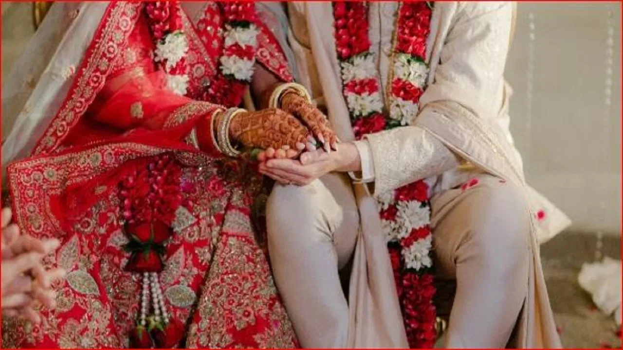 CG News: रायगढ़ में फर्जी मैट्रिमोनियल साइट से 7693 लोगों से 1.11 करोड़ की ठगी, 26 आरोपी गिरफ्तार