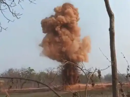 CG News: कांकेर-नारायणपुर बॉर्डर पर IED ब्लास्ट, 3 जवान शहीद