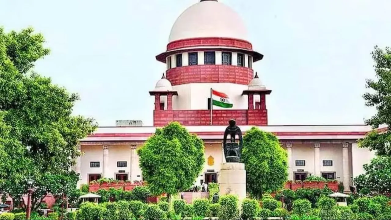 CG News: दिव्यांग बच्चों के लिए शिक्षकों की भर्ती पर सुप्रीम कोर्ट सख्त, छत्तीसगढ़ सरकार को 2 महीने की डेडलाइन