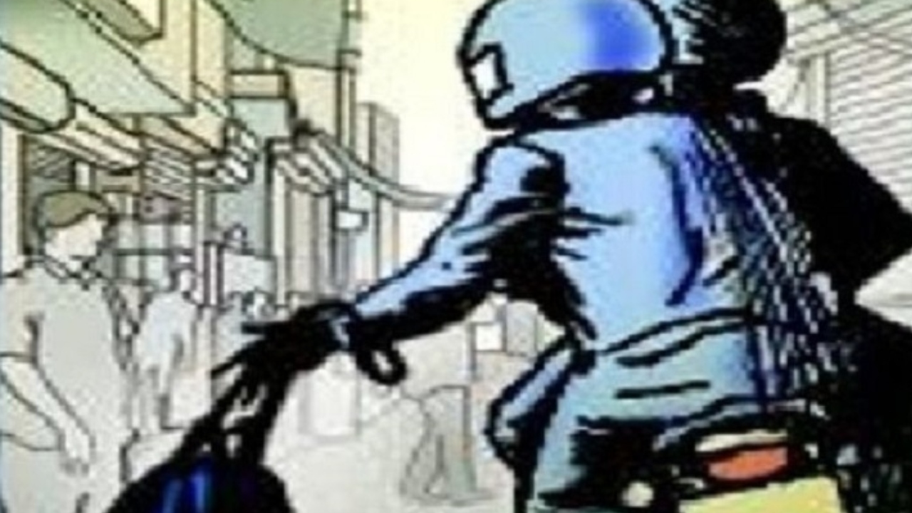 CG News: रायपुर में गैस एजेंसी मैनेजर से 10 लाख रुपये लूटकर फरार, CCTV खंगाल रही पुलिस