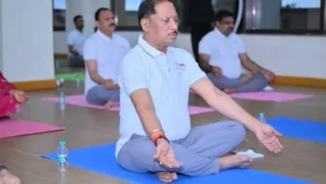 CG News: चिंतन शिविर 3.0 के दूसरे दिन योगाभ्यास, मुख्यमंत्री साय ने स्वस्थ जीवन का दिया संदेश