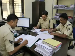 CG News: बस्तर पुलिस वेतन घोटाले का खुलासा, AI ऑडिट में सामने आई करोड़ों की गड़बड़ी