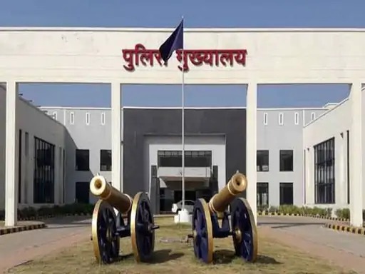 CG News: छत्तीसगढ़ पुलिस विभाग में बड़ा फेरबदल, 7 थाना प्रभारी समेत 10 अधिकारियों का ट्रांसफर