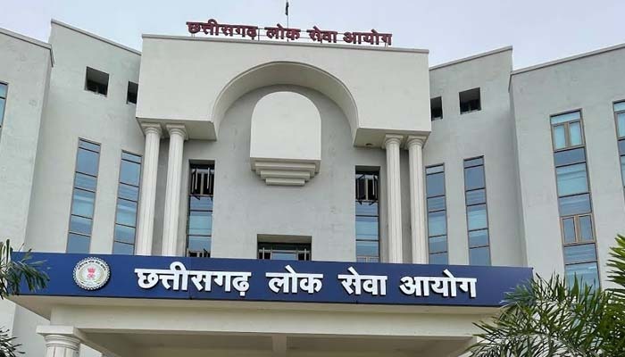 CG News: छत्तीसगढ़ नर्सिंग भर्ती विवाद, हाईकोर्ट ने स्वास्थ्य सचिव और PSC सचिव को भेजा अवमानना नोटिस