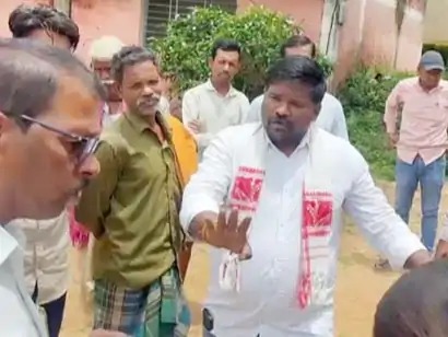 CG News: रायगढ़ में साइकिल योजना पर हंगामा, पूर्व भाजयुमो प्रदेश अध्यक्ष रवि भगत जेल भेजे गए