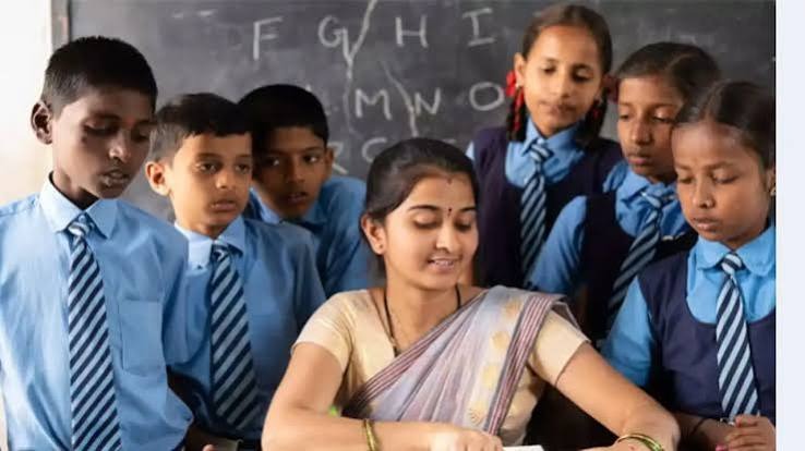 CG News: छत्तीसगढ़ में 1654 शिक्षक भर्ती का ऐलान, 25 अक्टूबर को होगी परीक्षा