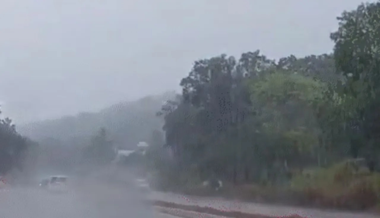CG Weather News: छत्तीसगढ़ में मानसून हुआ सक्रिय, अगले 5 दिन बारिश और वज्रपात की संभावना