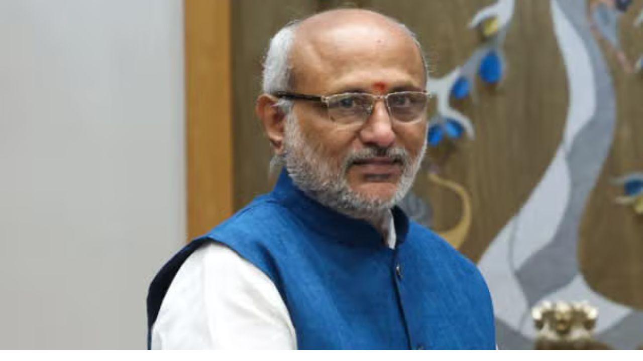 CG News: उपराष्ट्रपति सीपी राधाकृष्णन का छत्तीसगढ़ दौरा, एम्स दीक्षांत समारोह में होंगे शामिल