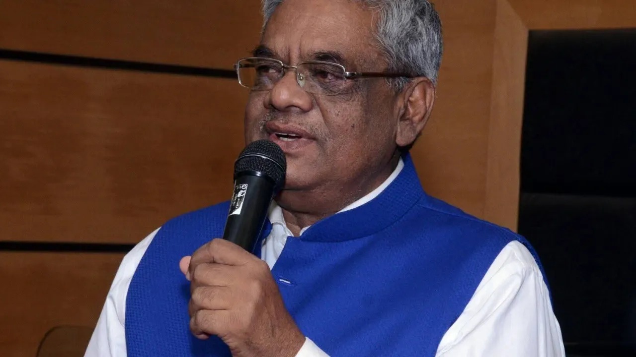 CG News: भगवान शिव पर टिप्पणी का विवाद बढ़ा, अरुण पन्नालाल गिरफ्तार और जेल भेजे गए