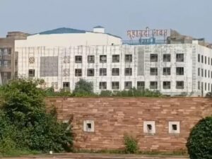 CG News: छत्तीसगढ़ में फर्जी जाति प्रमाण पत्र पर सरकार का बड़ा एक्शन, नौकरी से हटेंगे कर्मचारी