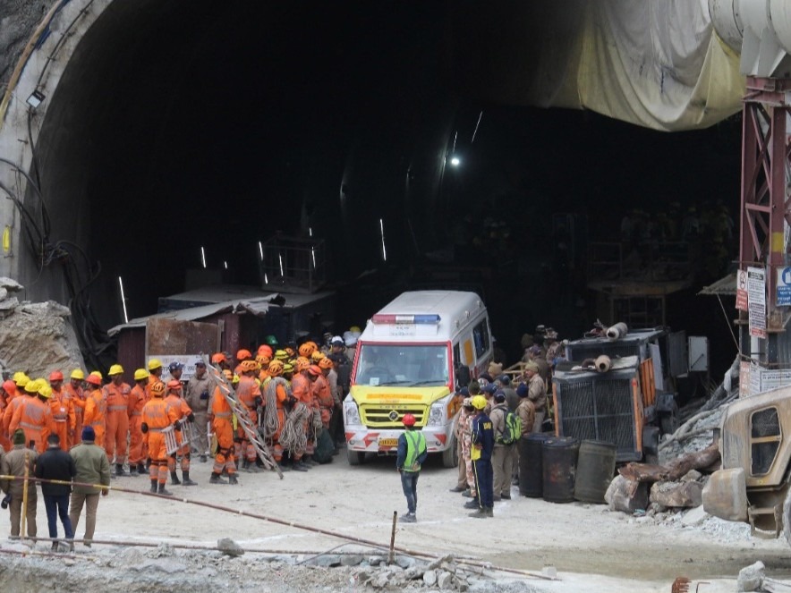 CG News: चमोली टनल हादसे में कोंडागांव के मजदूरों पर टूटा कहर, दो की मौत और दो लापता