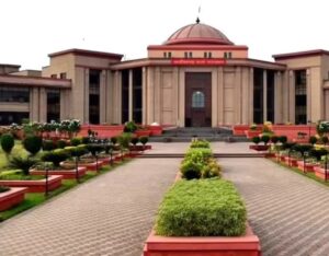 CG News: छत्तीसगढ़ HC का बड़ा फैसला, न्यायिक अधिकारियों को मिलेगा ACP का लाभ