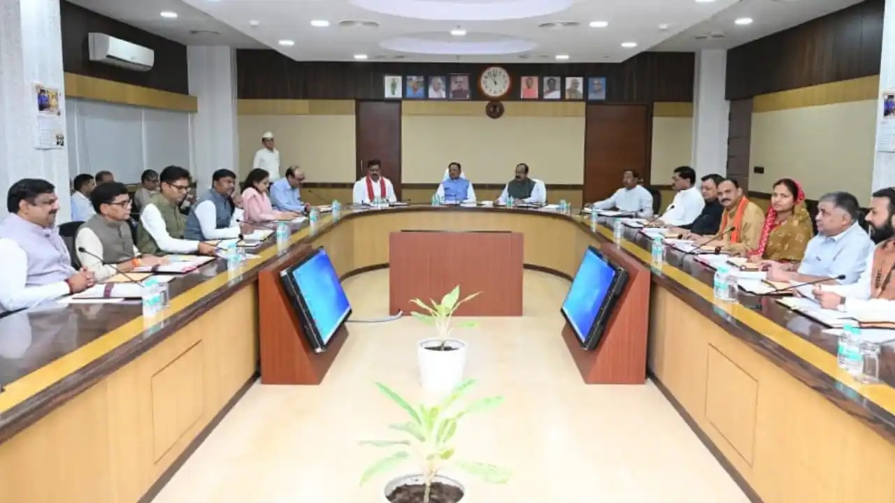 CG News: छत्तीसगढ़ कैबिनेट के बड़े फैसले, AI मिशन से लेकर BEML प्लांट तक को मंजूरी