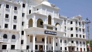 CG News: रायपुर में अवैध प्लाटिंग पर निगम सख्त, आयुक्त ने अधिकारियों को दिए कार्रवाई के निर्देश