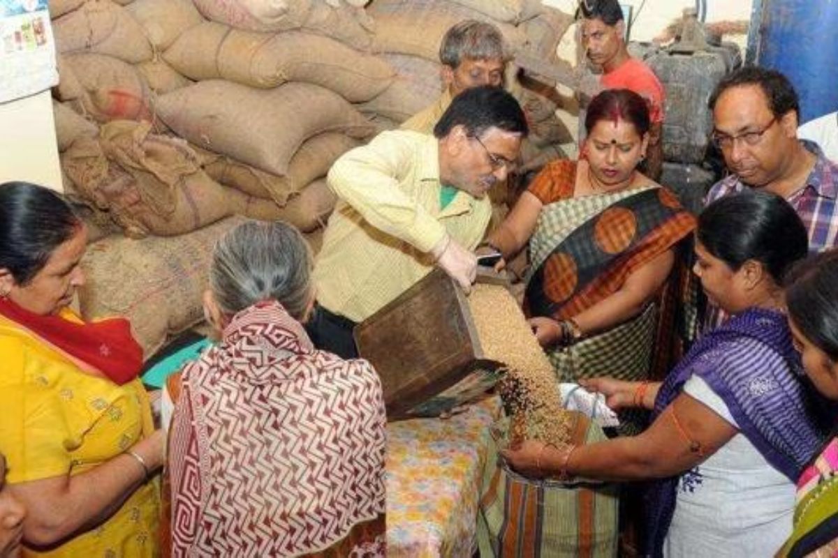 CG News: रायपुर में Smart PDS पोर्टल का ट्रायल, राशन कार्ड के 500 आवेदन लंबित, हितग्राही परेशान